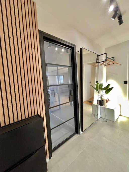 Magnifique Appartement Neuilly Sur Marne Entre Paris Et Disneyland Exterior foto