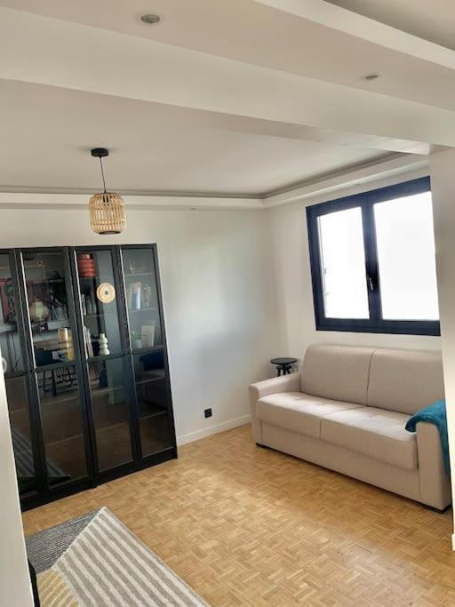 Magnifique Appartement Neuilly Sur Marne Entre Paris Et Disneyland Exterior foto