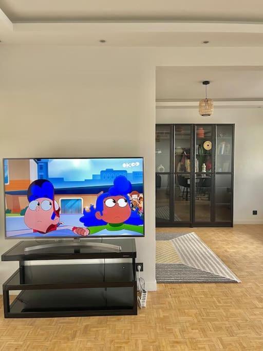 Magnifique Appartement Neuilly Sur Marne Entre Paris Et Disneyland Exterior foto